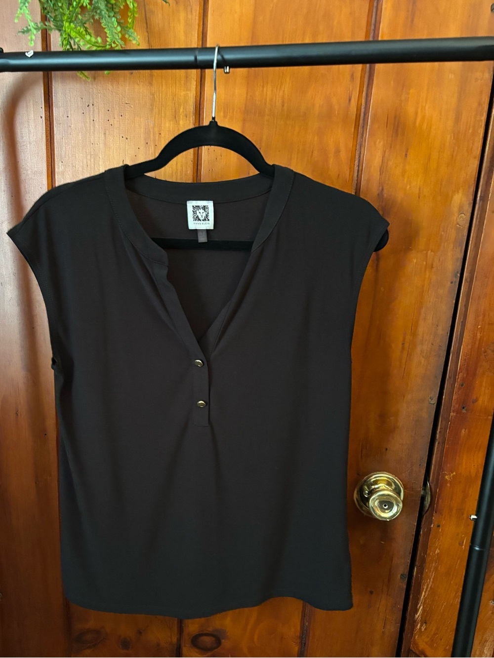 Anne Klein Black Cap-Sleeve Split V-Neck Top